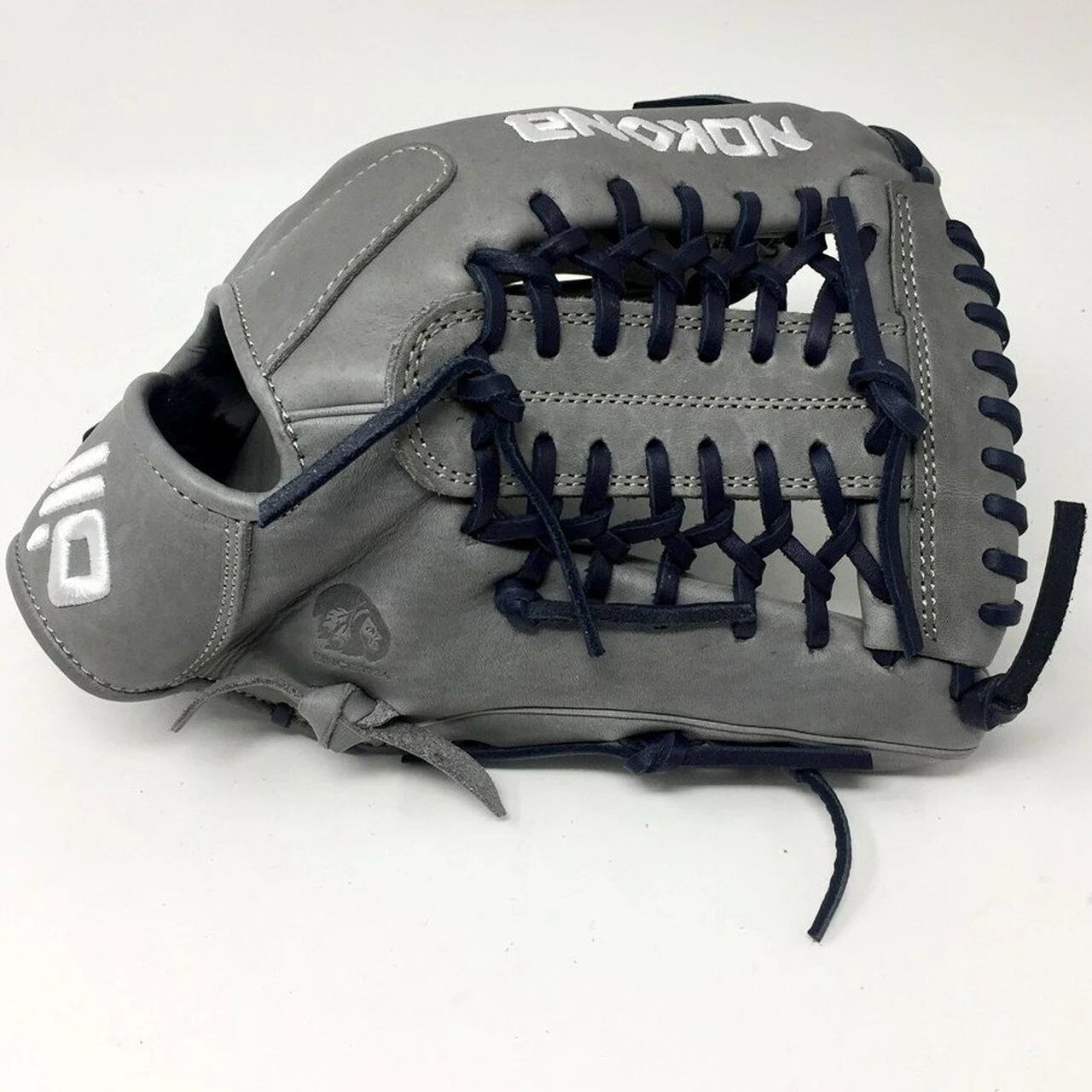 Nokona AmericanKip 14U Gray with Navy Laces 11.25 Baseball Glove Mod Trap Web Right Hand Throw 3 Nokona AmericanKip 14U Gray with Navy Laces 11.25 Baseball Glove Mod Trap Web Right Hand Throw - Image 3