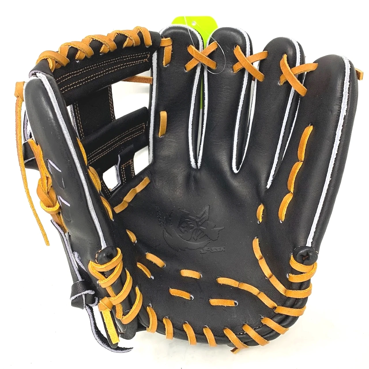 SSK Taiwan Silver Series 11.75 Baseball Glove Black Right Hand Throw 4 SSK Taiwan Silver Series 11.75 Baseball Glove Black Right Hand Throw - Image 4