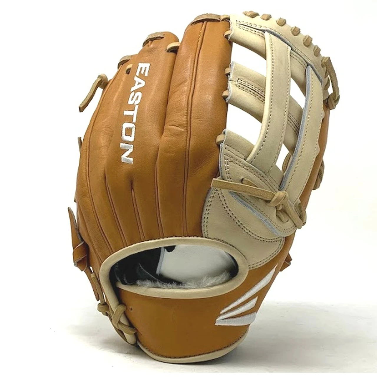 Easton Small Batch 37 Baseball Glove 11.5 Right Hand Throw 1 Easton Small Batch 37 Baseball Glove 11.5 Right Hand Throw